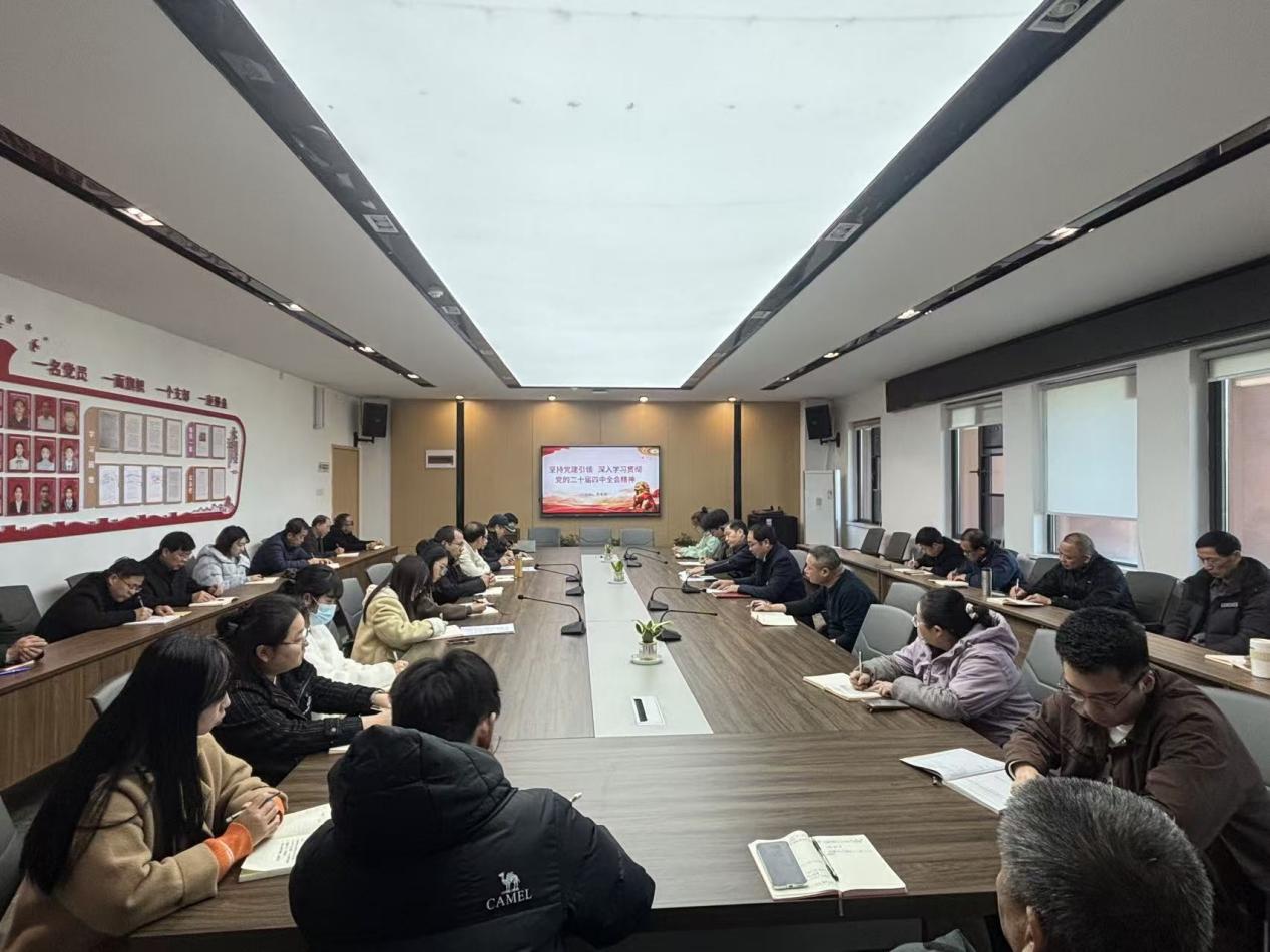 90bfbbce26038b4928560b9a787b61dd