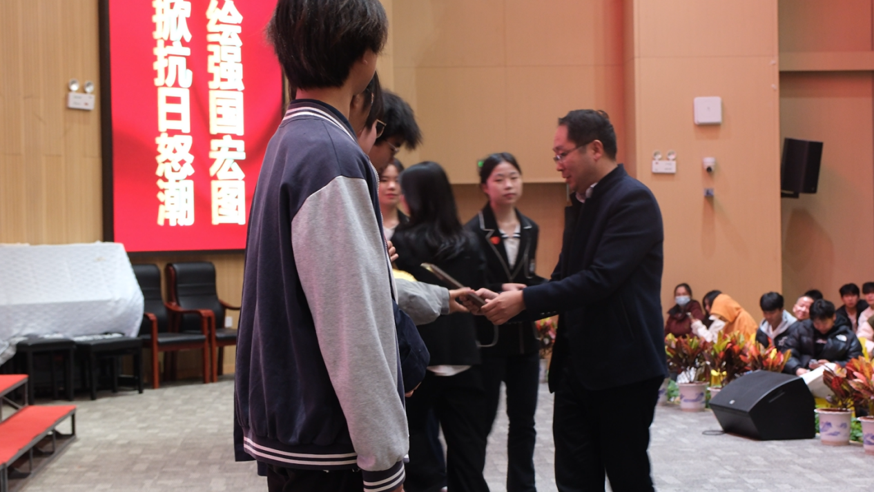 4c981491d27dcee34968c75e340bb05f