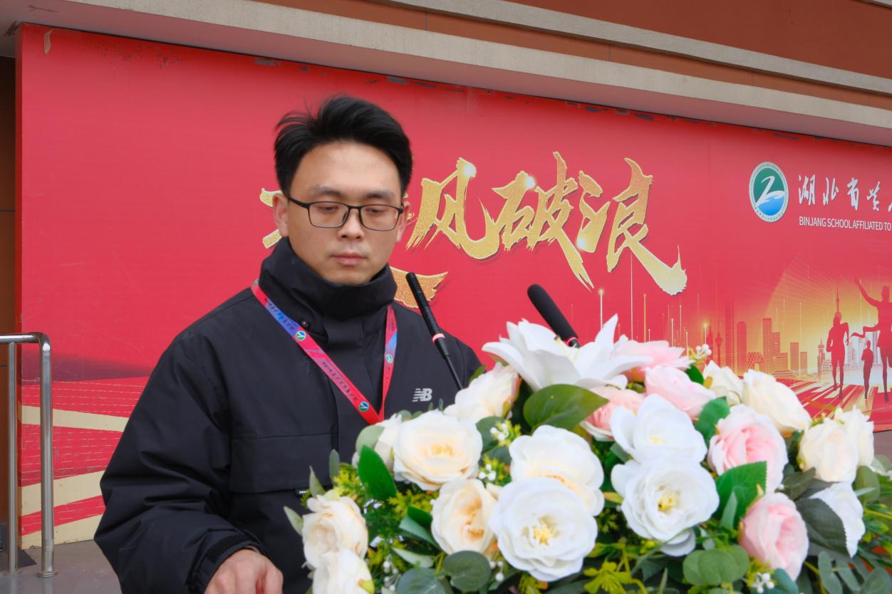说明: cc9ddfe27766aa4f8b6af4affdfeb53f_