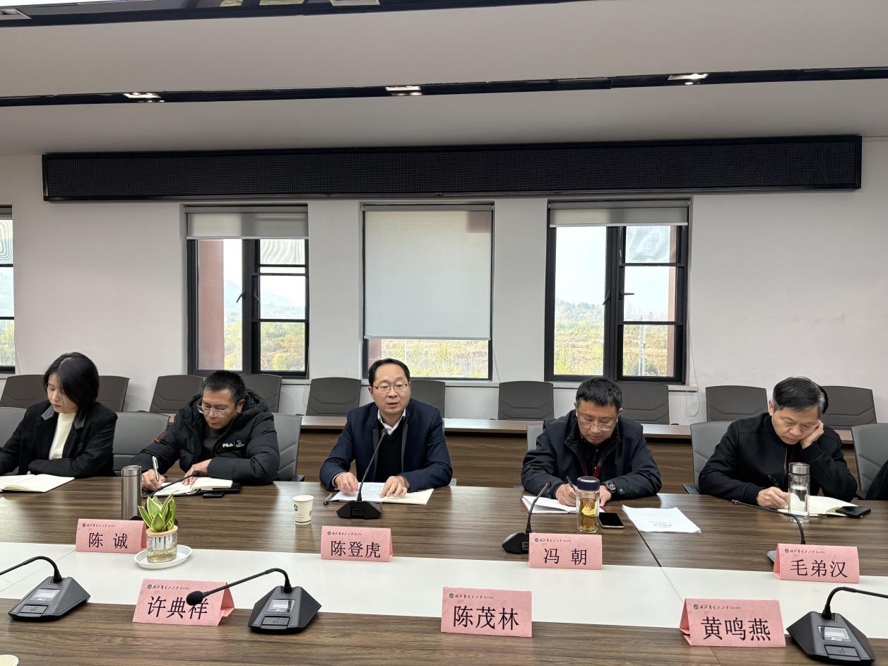 9586ec4beb539d4572d2df544ec8799a